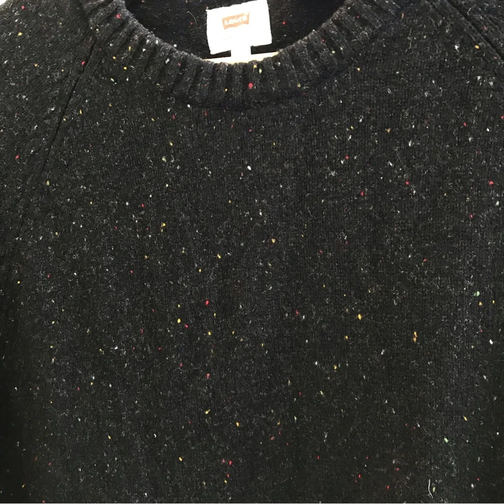 Unused levis knitted sweater (M-L) - Picture 7 of 8